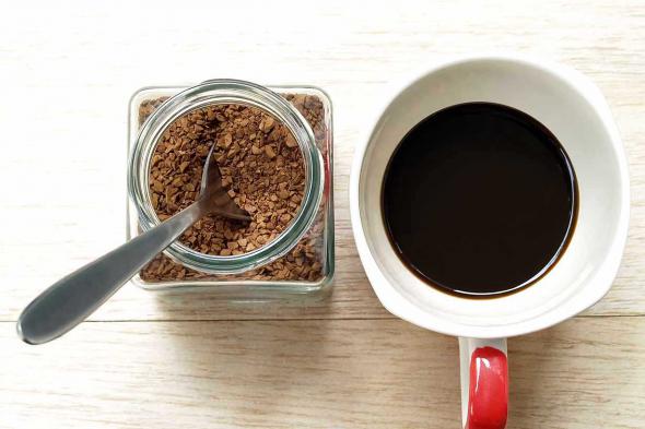 what are different types of instant coffee?